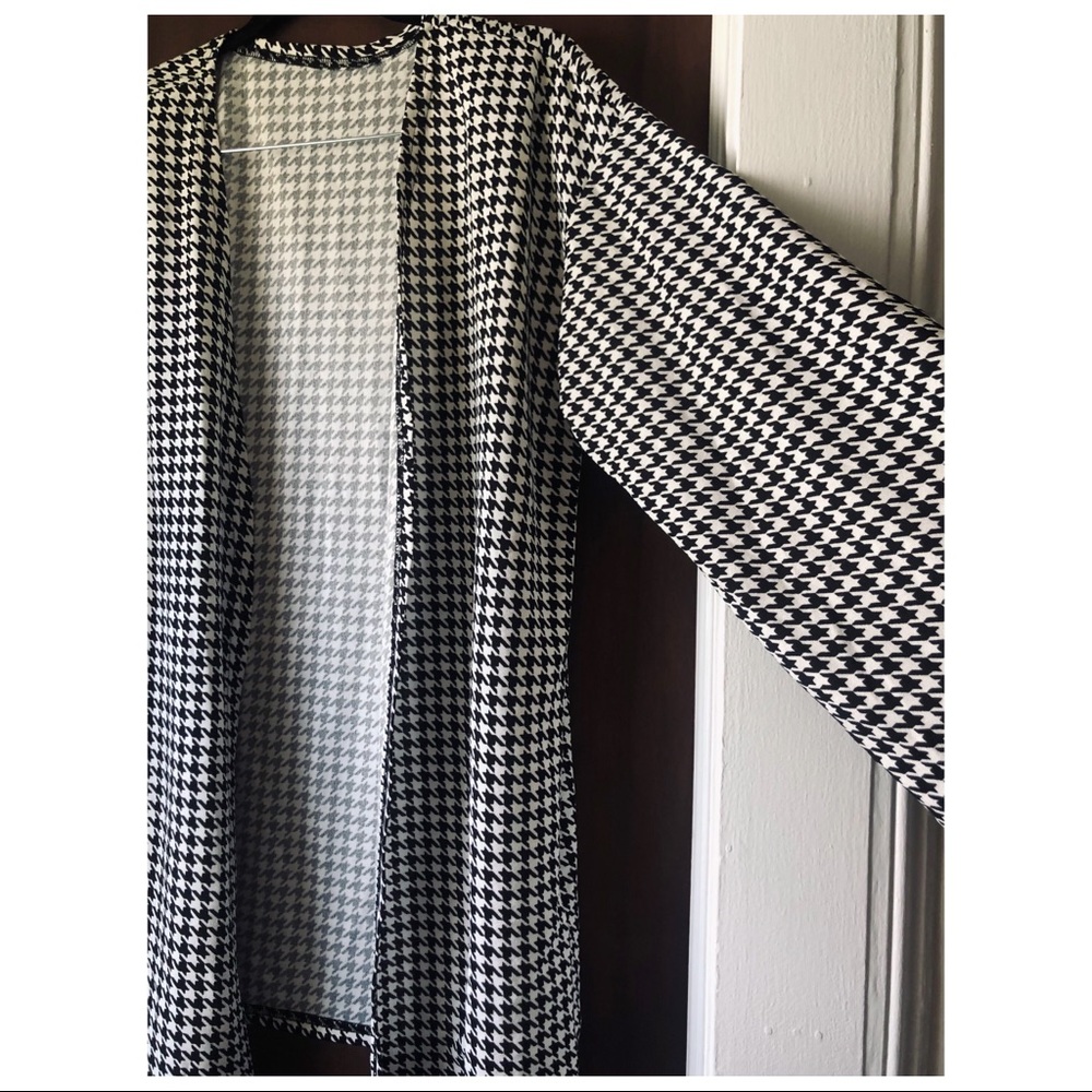 NWT Houndstooth Lightweight Open Front Jacket B&W